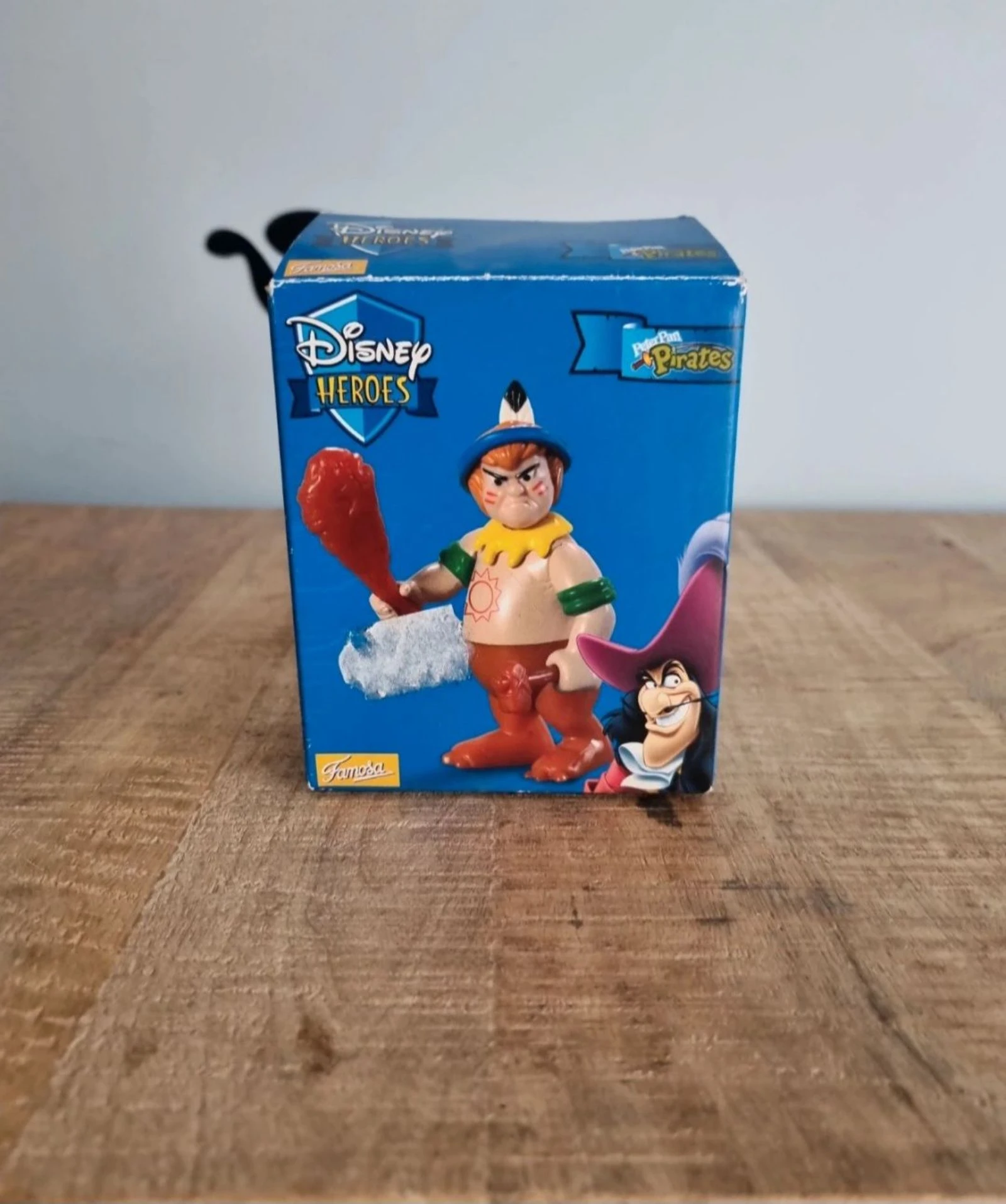 Figurina vintage Disney Heroes Peter Pan - Garoto Perdido (disfarçado de índio) – photo 2